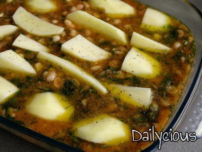 Legumes with potatoes in the oven